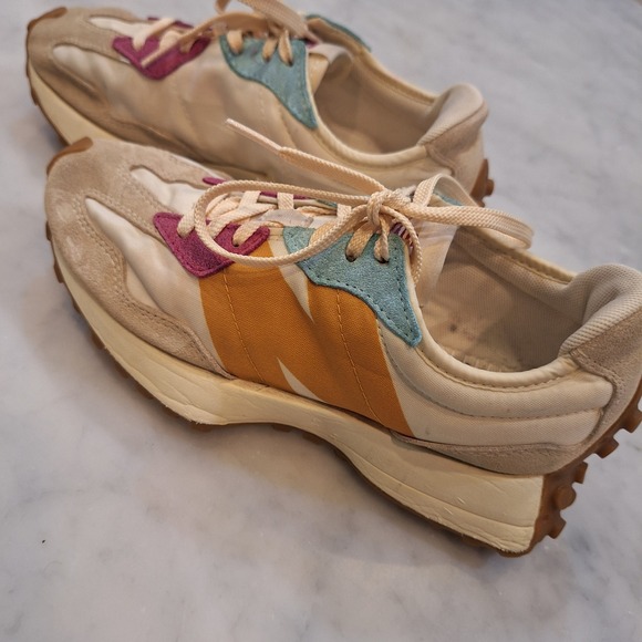 New Balance Shoes - New Balance 327 Sneaker Sz 6 Cream Orange Teal WS327DC1 Running AS IS No insole
